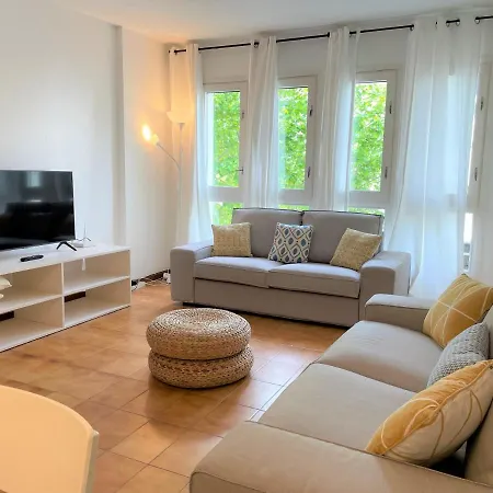 Serinyana - Acogedor Y Centrico Apartamento Con Amplia Terraza Cadaqués