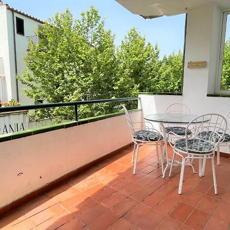 Serinyana - Acogedor Y Centrico Apartamento Con Amplia Terraza Lejlighed *